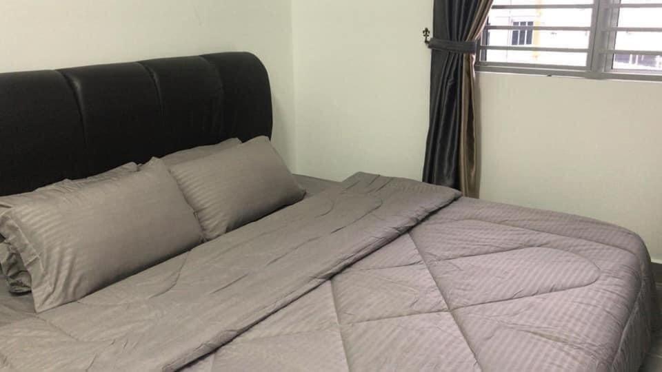 Sofiamuslim Homestay Putrajaya: Near Alamanda Mall & Government Centre Exterior photo